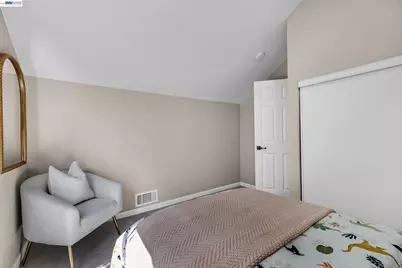 3279 Santa Barbara Ct, Union City, CA 94587 - Photo 27