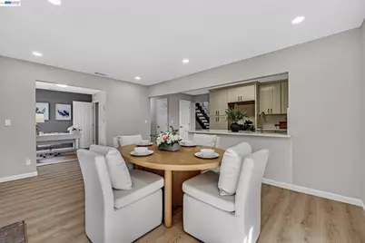 3279 Santa Barbara Ct, Union City, CA 94587 - Photo 13