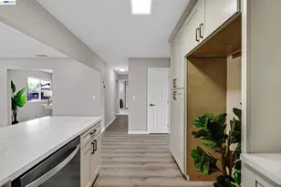 3279 Santa Barbara Ct, Union City, CA 94587 - Photo 11