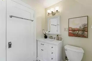 235 Highland Ave, Piedmont, CA 94611 - Photo 27