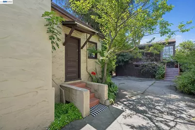 4989 Shafter Avenue, Oakland, CA 94609 - Photo 1