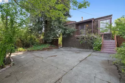 4987 Shafter Avenue, Oakland, CA 94609 - Photo 37