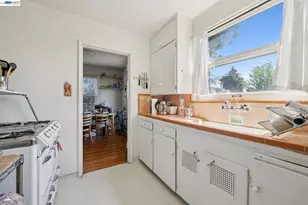 4987 Shafter Ave, Oakland, CA 94609 - Photo 53