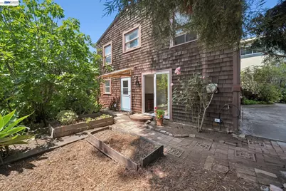 4987 Shafter Avenue, Oakland, CA 94609 - Photo 39