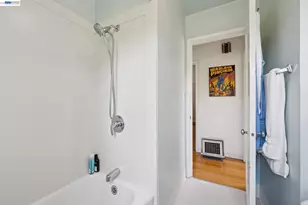 4987 Shafter Ave, Oakland, CA 94609 - Photo 57