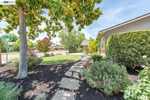684 Emerald St, Livermore, CA 94550 - Photo 41