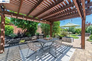 684 Emerald St, Livermore, CA 94550 - Photo 29