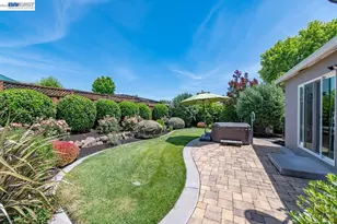 684 Emerald St, Livermore, CA 94550 - Photo 33