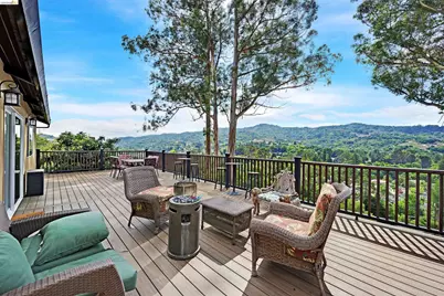 49 Christopher Ct, El Sobrante, CA 94803 - Photo 15