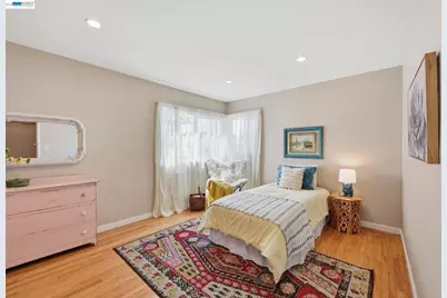17356 Via Chiquita, San Lorenzo, CA 94580 - Photo 27