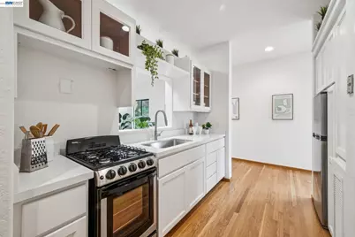 1055 Sterling Avenue, Berkeley, CA 94708 - Photo 53