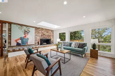 1055 Sterling Avenue, Berkeley, CA 94708 - Photo 19