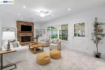 2090 Foxswallow Rd, Pleasanton, CA 94566 - Photo 19