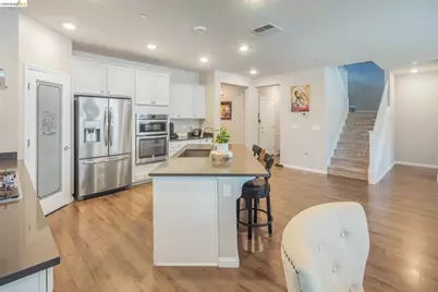 379 Savannah Way, Brentwood, CA 94513 - Photo 9