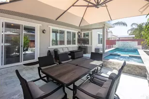 379 Savannah Way, Brentwood, CA 94513 - Photo 5