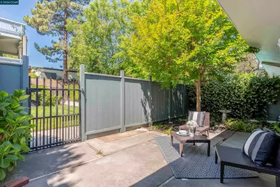 1109 Golden Rain Rd #4, Walnut Creek, CA 94595 - Photo 7