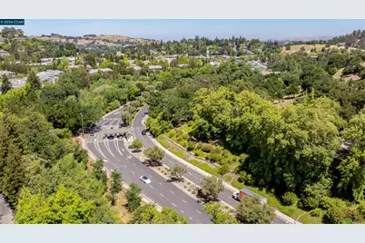 1109 Golden Rain Rd #4, Walnut Creek, CA 94595 - Photo 59