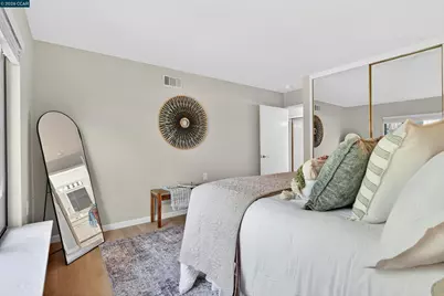 1109 Golden Rain Rd #4, Walnut Creek, CA 94595 - Photo 29