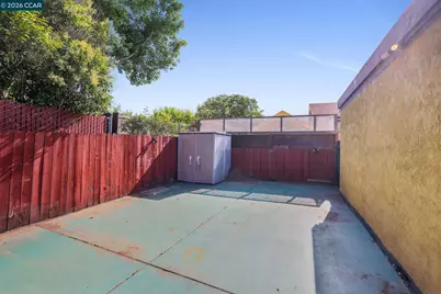 2415 Maine Ave, Richmond, CA 94804 - Photo 25