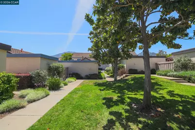 4 Long Creek Cir, Clayton, CA 94517 - Photo 25
