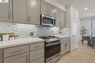 3693 Vision Cmn, Fremont, CA 94538 - Photo 9