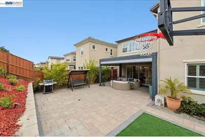 2730 Mount Dana Dr, Dublin, CA 94568 - Photo 39