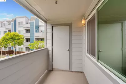 6400 Christie Ave #4225, Emeryville, CA 94608 - Photo 15