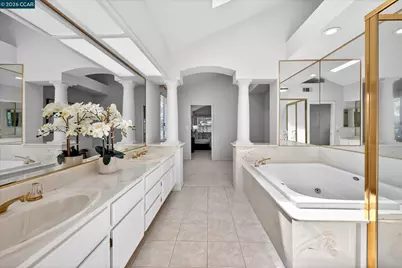 804 Eastbrook Ct, Danville, CA 94506 - Photo 33