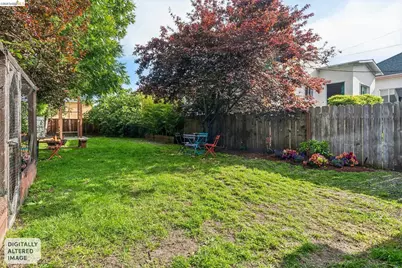 1264 Alcatraz Ave, Berkeley, CA 94702 - Photo 23
