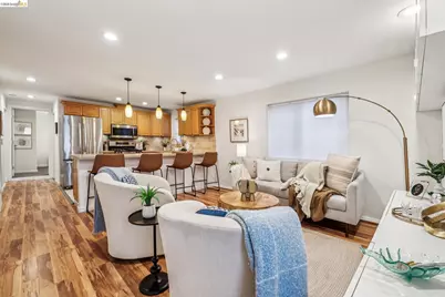 1264 Alcatraz Ave, Berkeley, CA 94702 - Photo 5