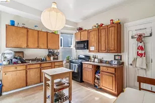 1264 Alcatraz Ave, Berkeley, CA 94702 - Photo 41