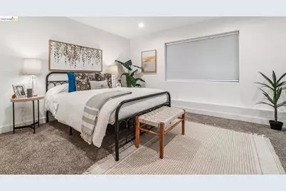 1264 Alcatraz Ave, Berkeley, CA 94702 - Photo 11