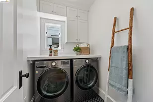 2222 Blake St, Berkeley, CA 94704 - Photo 27