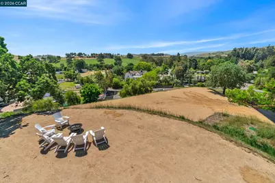 5505 Old School Rd, Danville, CA 94588 - Photo 15