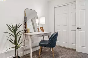 1268 Alcatraz Ave, Berkeley, CA 94702 - Photo 17