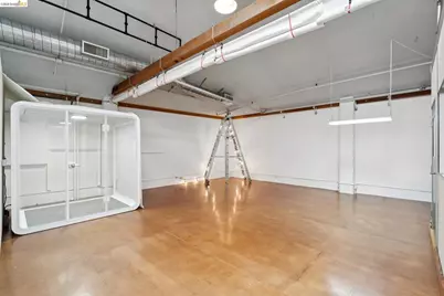 530 8th St #207, Oakland, CA 94606 - Photo 13
