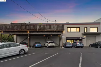 530 8th St #207, Oakland, CA 94606 - Photo 23