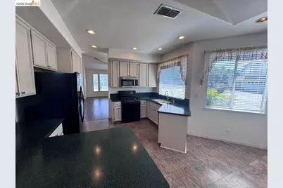 5001 Meadow Pass Way, Antelope, CA 95843 - Photo 21