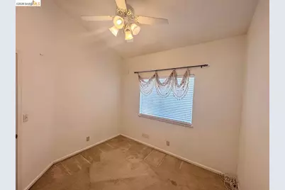 5001 Meadow Pass Way, Antelope, CA 95843 - Photo 35