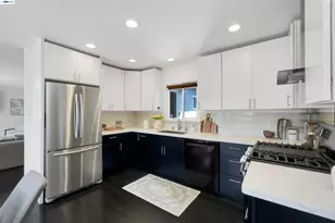 1341 McFarlane Ln, Hayward, CA 94544 - Photo 25