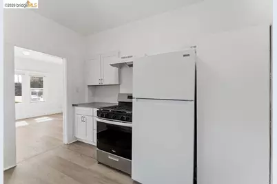 646 42nd St, Oakland, CA 94609 - Photo 19