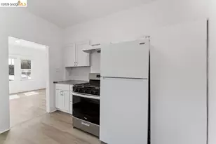 646 42nd St, Oakland, CA 94609 - Photo 19