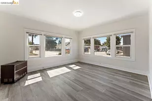 646 42nd St, Oakland, CA 94609 - Photo 13
