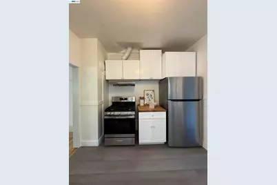 2221 Roosevelt, Berkeley, CA 94703 - Photo 11