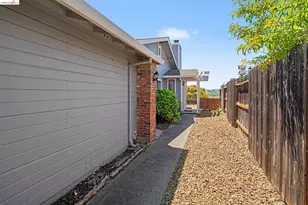 1757 Stuart Ct, Benicia, CA 94510 - Photo 3