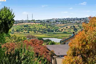 1757 Stuart Ct, Benicia, CA 94510 - Photo 27