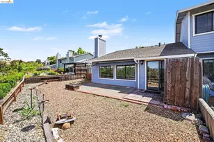 1757 Stuart Ct, Benicia, CA 94510 - Photo 25