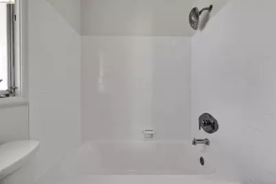 1673 Butte St, Richmond, CA 94804 - Photo 23