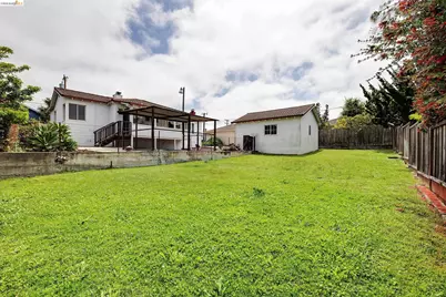 1673 Butte St, Richmond, CA 94804 - Photo 11