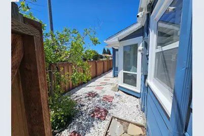 19375 Parsons Ave, Castro Valley, CA 94546 - Photo 5